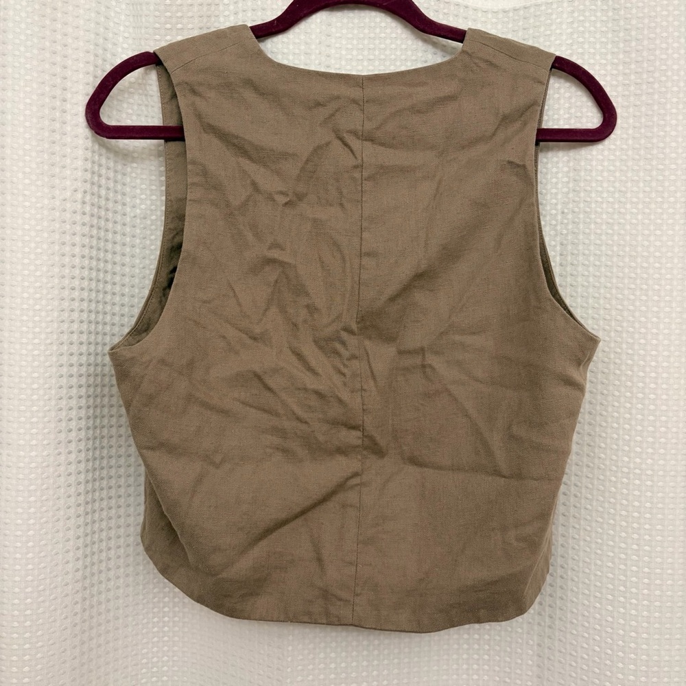 AEO tan vest M - Picture 5 of 6